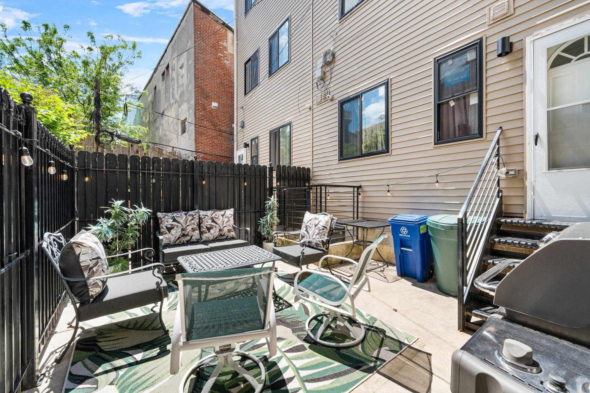Brand New Dbl Unit Roofdeck Outdoor Patio Villa Philadelphia Bagian luar foto